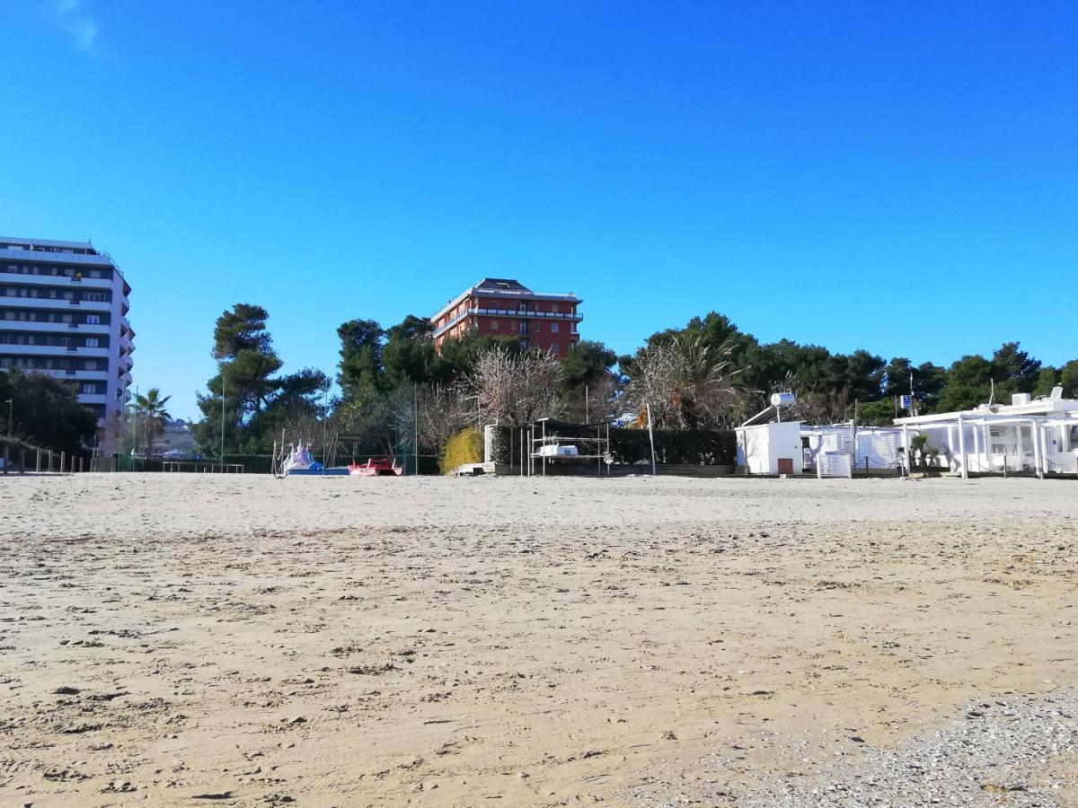 Parco Del Mare Pescara Apartments Extérieur photo